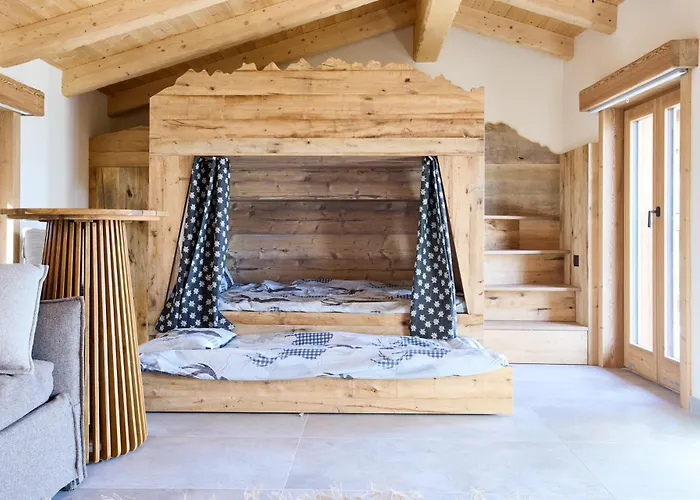 シャレー Treeb *