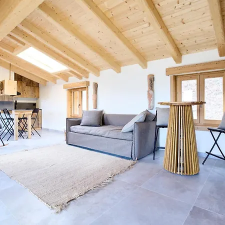 Chalet Treeb